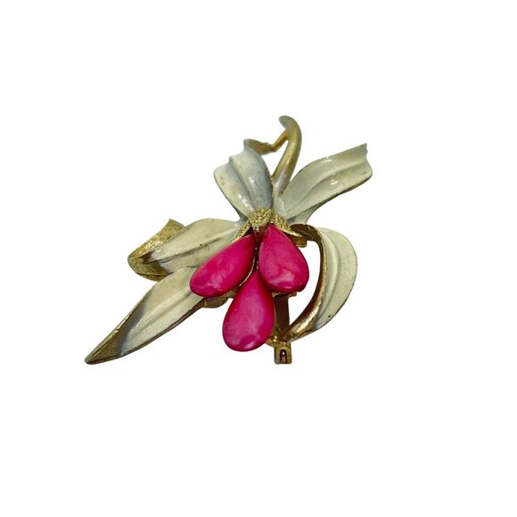 Vintage Mamselle Gold Tone White Enamel & Pink Bead Orchid Brooch (5743) - Picture 4 of 7